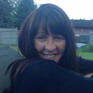 Meet your Posher, Debbie